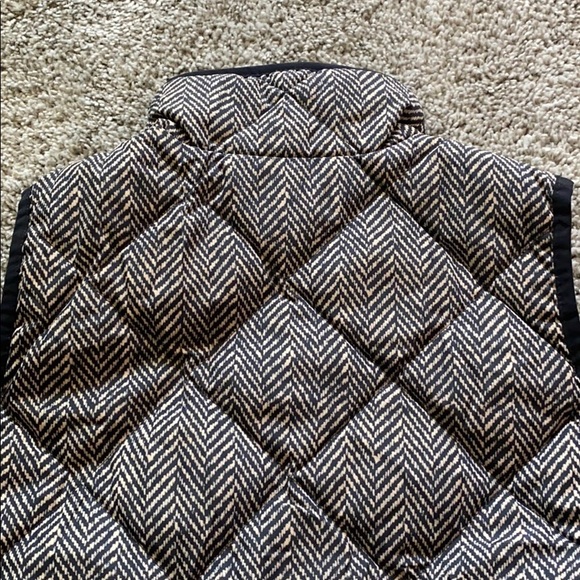 j crew quilted puffer vest - Picture 7 of 9